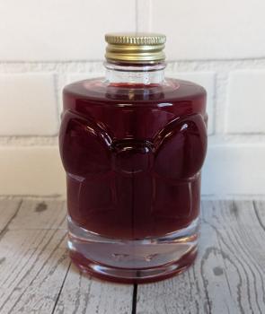 Himbeerlikör mit Cardamon in schöner Geschenkflasche